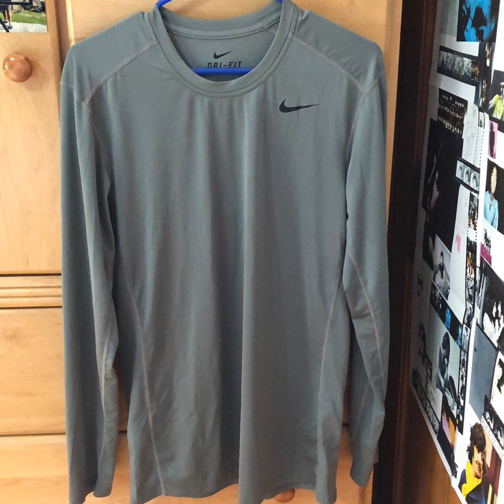 Grey Nike Long Sleeve Dri Fit Exercise Shirt